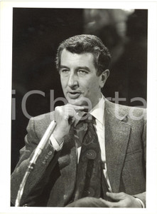 1985 ca TELEVISIONE Corrado AUGIAS Ritratto - Foto 20x25 cm (5)