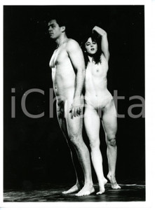 1990 ca TEATRO ITALIA "Oh! Calcutta!" - Attori nudi sul palco *Foto 18x24 cm