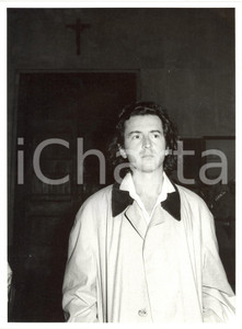 1985 ca COSTUME - Ritratto del filosofo Bernard-Henri LEVY (1) *Foto 18x24