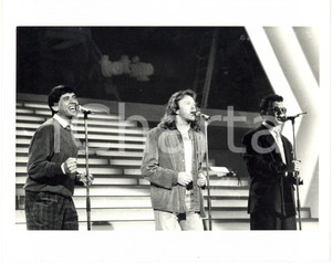 1987 SANREMO - Gianni MORANDI Umberto TOZZI Enrico RUGGERI all'Ariston (1) Foto