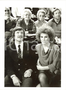1983 RAI "Test - Gioco per conoscersi" - Ornella VANONI con Ambrogio FOGAR *Foto