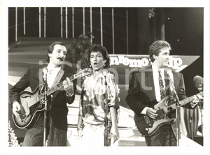 1985 FESTIVAL DI SANREMO - I RICCHI E POVERI sul palco dell'Ariston (3) *Foto 