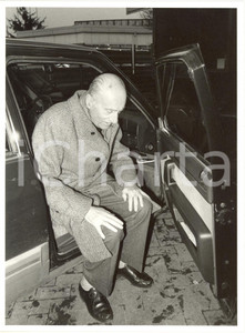 Fotografia d epoca originale 1985 ca ITALIA COSTUME Indro MONTANELLI Ritratto del giornalista 2 Foto 18x24 1