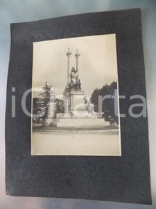 Fotografia d epoca originale 1925 ca GALLARATE Piazza Risorgimento  Monumento ai Caduti  Fotografia 26x34 1