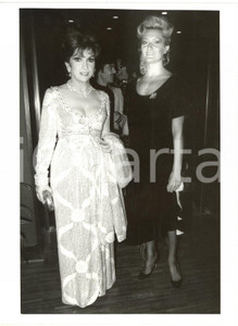 1988 VENEZIA Mostra del Cinema - Gina LOLLOBRIGIDA Giovanna MASSOBRIO (2) *Foto
