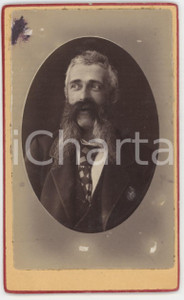1870 ca VOGHERA Ritratto del compositore Annibale MAZZERI  *Foto CICALA RARA Fotografia d'epoca, montata su cartoncino rigido.FOTOGRAFO: Davide Cicala POOR/danneggiato abrasioni; macchia all'angolo superiore sinistro Formato: 6x10 cm originale e autentica 1