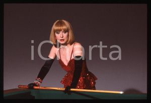 Fotografia d epoca originale 35mm vintage slide 1985ca SPETTACOLO Loretta GOGGI Ritratto dell artista 67 1