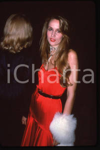 Fotografia d'epoca originale 35mm vintage slide* 1980ca COSTUME Jerry HALL Ritratto dell'attrice (2) 1
