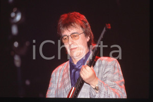 Fotografia d epoca originale 35mm vintage slide 1990ca MUSICA Bill WYMAN dei ROLLING STONES in concerto 1 1