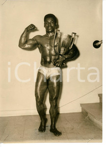 1957 PARIS "Le plus bel Apollon" - Il vincitore Jean-Yves PERMAL *Foto 13x18 cm