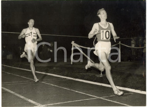 1956 ATHLETICS LONDON White City Stadium - Klaus RICHTZENHAIN and Gordon PIRIE