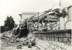 1968 GIBELLINA (TP) Terremoto del BELICE - Macerie di un'abitazione *Foto 18x13