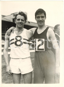 1954 LONDON White City Stadium - Fred GREEN Chris CHATAWAY at AAA Championships