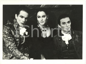 1982 TEATRO - Gabriele LAVIA Monica GUERRITORE Umberto ORSINI ne "I MASNADIERI"