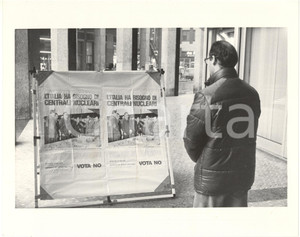 1987 MILANO - REFERENDUM SUL NUCLEARE - Propaganda per il No (1) *Foto 25x20 cm