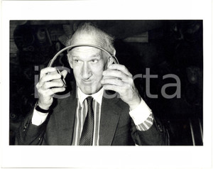 1990 ca. Anthony SAMPSON giornalista di NEWSWEEK - Ritratto *Foto 25x20 cm