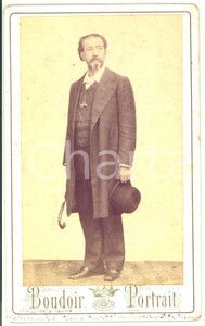 1900 MILANO Ritratto di G. C. FERRARI in abito da passeggio - Foto 14x22 cm