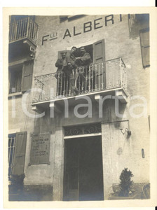 1912 ALPE DEVERO Locanda FRATELLI ALBERTI - Scherzi al balcone - Foto 9x12 cm