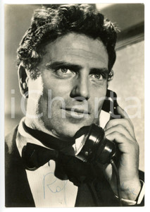 1955 ca CINEMA Attore Raf VALLONE al telefono *Foto seriale con AUTOGRAFO