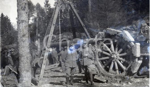 6X4cm NEGATIVO ORIGINALE*1915ca WW1 ESERCITO ITALIANO Postazione Obice 149/35   Negativo originale in bianco e nero (su pellicola), in formato cm 4 x 6 CONDIZIONI: POOR (rozzamente rifilato e macchiato) ICharta mette in vendita, sul negozio eBay e in esclusiva sul sito "icharta" il proprio archivio composto da numerose diapositive e negativi fotografici d'epoca, tutti originali e autentici, che attraversano la storia del costume italiano tra gli la fine degli anni Sessanta e Novanta.Si tratta di uno sguardo inedito sull'attualit&agrave;, la politica, la vita quotidiana, il gossip e la cultura, che fotografa il cambiamento della nazione in quest'ultimo scorcio del XX secolo. Un'occasione unica per il mercato del collezionismo, che vede finalmente disponibile un archivio eccezionale per vastit&agrave;, tematiche e condizioni, in un settore (il negativo fotografico e la diapositiva) di assoluta novit&agrave; e dalle interessanti prospettive di investimento.    originale e autentica 1