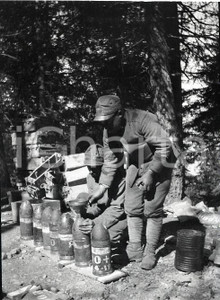 Fotografia d epoca originale 1915ca WW1 ESERCITO ITALIANO Preparzione di munizioni 6X4cm NEGATIVO ORIGINALE 1