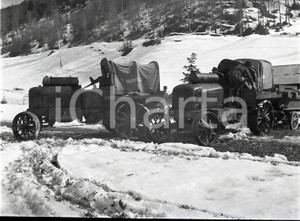 1915ca WW1 ESERCITO ITALIANO Trattori della sussistenza NEGATIVO FOTOGRAFICO   Negativo originale in bianco e nero (su pellicola), in formato cm 6 x 4 CONDIZIONI: FAIR (rozzamente rifilato) ICharta mette in vendita, sul negozio eBay e in esclusiva sul sito "icharta" il proprio archivio composto da numerose diapositive e negativi fotografici d'epoca, tutti originali e autentici, che attraversano la storia del costume italiano tra gli la fine degli anni Sessanta e Novanta.Si tratta di uno sguardo inedito sull'attualit&agrave;, la politica, la vita quotidiana, il gossip e la cultura, che fotografa il cambiamento della nazione in quest'ultimo scorcio del XX secolo. Un'occasione unica per il mercato del collezionismo, che vede finalmente disponibile un archivio eccezionale per vastit&agrave;, tematiche e condizioni, in un settore (il negativo fotografico e la diapositiva) di assoluta novit&agrave; e dalle interessanti prospettive di investimento. FAIR/discreto   originale e autentica 1