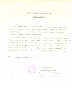 1963 PALERMO Teatro Massimo *Ricevuta Leopoldo DE SIMONE al tenore Aldo BERTOCCI Ricevuta dattiloscritta, con firma autografa del soprintendente del Teatro Massimo di Palermo, per il tenore Aldo Bertocci. CONDIZIONI: FAIR (piegature d'epoca; fori da classificatore al margine sinistro) PAGINE: 1    originale e autentica 1