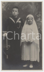 1920 ca LODI - Ritratto di due fratelli alla Prima Comunione *Fotocartolina 8x13