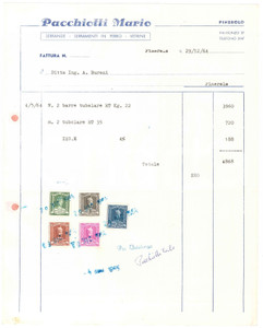 1964 PINEROLO (TO) - Mario PACCHIOTTI Serrande Serramenti Vetrine - Fattura Fattura commerciale d'epoca dattiloscritta, su carta intestata.Presenti marche da bollo.PAGINE: 1 FAIR/discreto piegature d'epoca; fori da classificatore;  piccola macchia al lato inferiore Formato: 23x29 cm originale e autentica 1