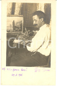 1906 COSTUME ITALIA Pittore al cavalletto - Foto ARTISTICA Gigi GREA Fotografia d'epoca, in formato cartolina postale.Didascalia manoscritta originale.Non viaggiata.  FOTOGRAFO: Luigi (Gigi) Grea NOTA BENE: TUTTI I DIRITTI RISERVATI;E' VIETATA LA RIPRODUZIONE GOOD/buono  Formato: 9x14 cm originale e autentica 1