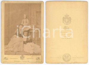 1880 ca FIRENZE Ritratto di due sorelle con figlia - Foto MONTABONE 11x16 (1)