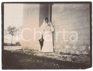 1910 ca ITALIA - Donna in abito bianco e velo - Ritratto - Foto 12x9 cm