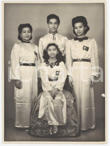 1955 ca CIRCUS - YUK CHING - Acrobats - Photo 11x15 cm
