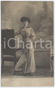 1910 ca VERCELLI Donna con ombrello - Ritratto - Foto L. CORONA 8x13 cm