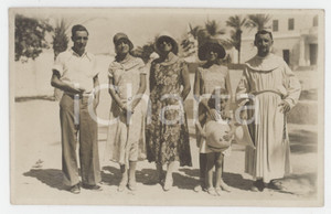 1931 AOI Africa Orientale Italiana - Famiglia di coloni con frate - Foto 13x8 cm