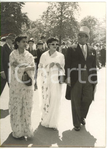 1953 PARIS AUTEUIL Grand Steeple Chase - Elégants hindous au pesage - Photo