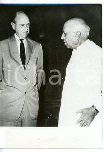 1959 NEW DELHI Prime minister of INDIA Jawaharlal NEHRU with Eugene R. BLACK Sr.