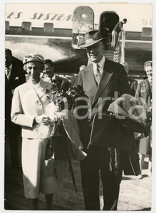 1959 ROMA Arrivo re GUSTAVO VI ADOLFO di Svezia con la moglie Luisa MOUNTBATTEN