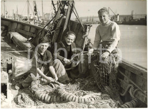 1956 NEWHAVEN - Volunteers of Newhaven and Seaford Sea Cadet Corps on a trawler 