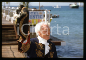 35mm vintage slide* 1997 CANNES FILM FESTIVAL Jack PALANCE In costume d'epoca