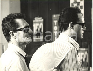 Fotografia d epoca originale 1965 ca ITALIA CINEMA  Regista Pietro GERMI sul set di un film  Ritratto Foto 1