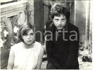 Fotografia d epoca originale 1977 CINEMA NenÃ¨  Leonora FANI con regista Salvatori SAMPERI sul set del film 1
