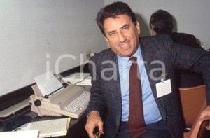 35mm vintage slide* 1990 RAI Fulvio DAMIANI al congresso della DC (1)