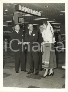 1961 LONDON Italian Fortnight - Ministro Renato PRUNAS inaugura la fiera *Foto