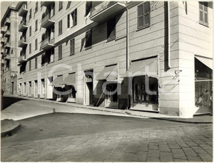 1957 GENOVA - Grandi magazzini UPIM - Vetrine del negozio *Foto VINTAGE 24x18