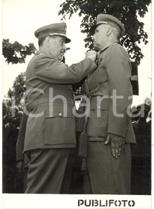 1954 ROMA Caserma Castro Pretorio - Medaglia d'oro al Colonnello Luigi RUSSO 
