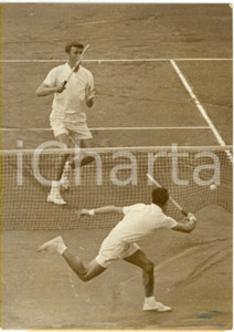 1960 PARIS ROLAND GARROS Tennis - Pierre DARMON vs Orlando SIROLA *Foto 13x18