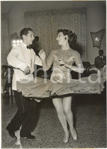1956 ASIAGO (VI) Torneo di ballo da sala - Raymond DRAPER e Yvonne BURGIN *Foto