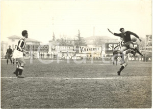 1959 UDINE CALCIO Stadio Moretti - Partita UDINESE vs GENOA - Azione di gioco