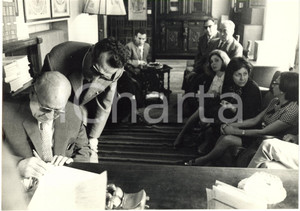 1968 GENOVA Disastro di via Digione - I parenti delle vittime *Foto 24x17 cm